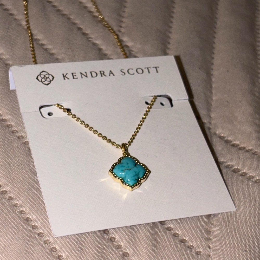 Kendra Scott Mallory Pendant Gold Necklace with Turquoise Pendant - Picture 3 of 5